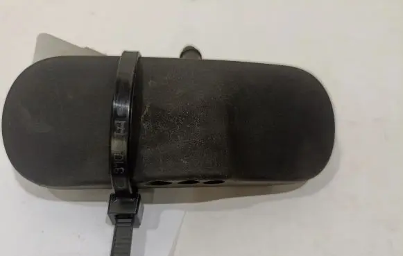 Audi Q5 SQ5 Windshield washer spray nozzle 8F0955988