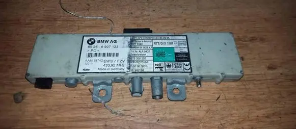 BMW 3 E46 Antenna control unit 6907123 65256907123 690712365256907123