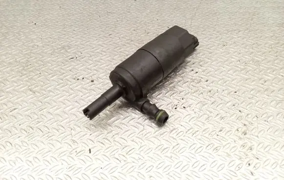 Ford Focus Headlight washer pump 5W9313K082AA