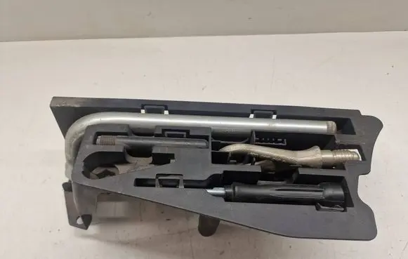 Audi A6 S6 C6 4F Tool box 4F5012111A