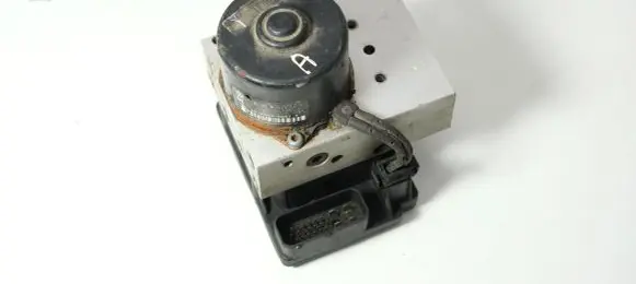 Audi A3 S3 8L ABS Pump 1J0614117A 1J0907379A