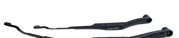 Hyundai Ioniq Windshield/front glass wiper blade R17D03 A17D19