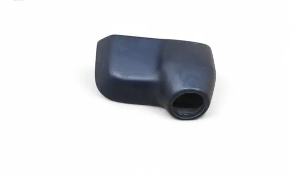 Maserati Levante Other trunk/boot trim element 670044697