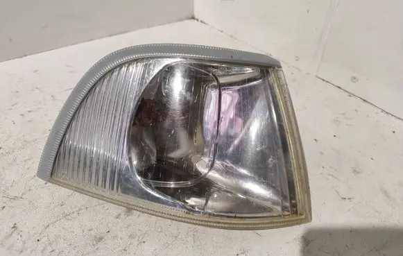 Front indicator light