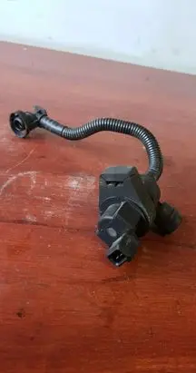 BMW Z4 E85 E86 Fuel tank valve 7512581