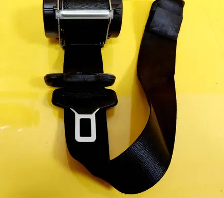 Mitsubishi Colt Rear seatbelt 602441200