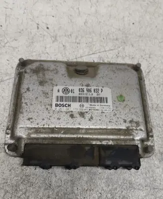 Volkswagen Golf IV Engine control unit/module 036906032P 0261207179
