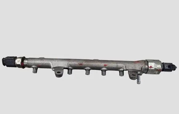 Volkswagen Golf VI Fuel main line pipe R03L125A 03L906054A
