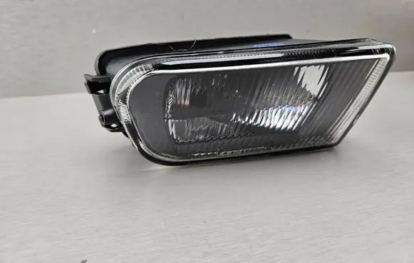 BMW 5 E39 Front fog light 8377942 63178377942 8377384