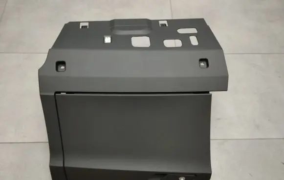 Audi Q3 F3 Glove box 83B857035