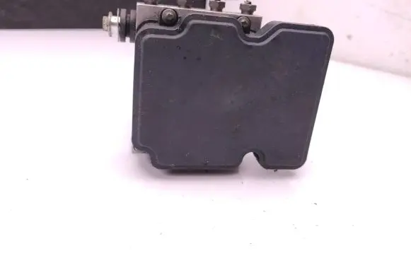 Mercedes-Benz Sprinter W906 ABS Pump A9069001504