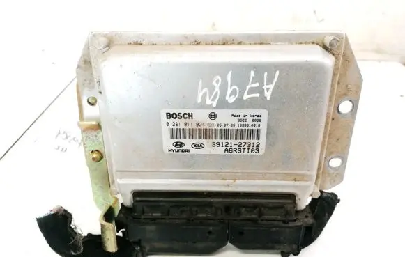 KIA Carens I Engine control unit/module 3912127312 39121-27312