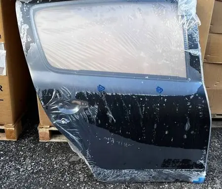 Dacia Sandero Rear door 821003644R 821008795R