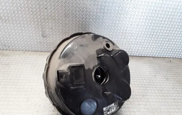 Volvo S80 Brake booster P31257719