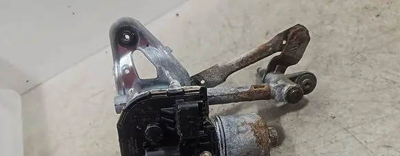 Peugeot 5008 Front wiper linkage and motor 3397021288 9671062180