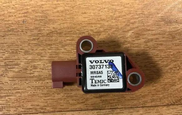 Volvo V50 Airbag deployment crash/impact sensor 8840A6 30737138