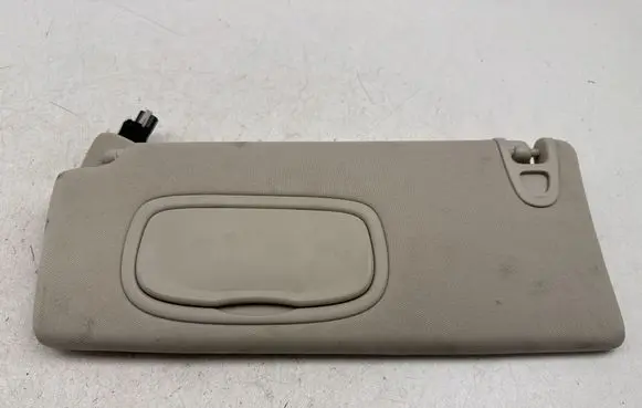 Jeep Cherokee Sun visor