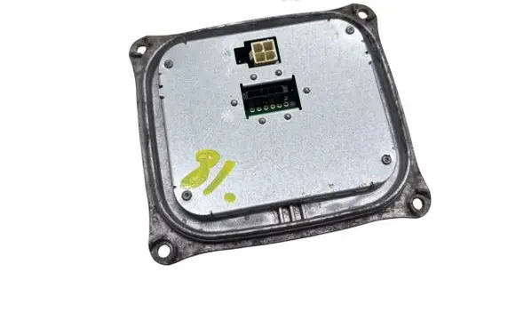 Audi A4 S4 B8 8K Headlight ballast module Xenon 8K0907472A
