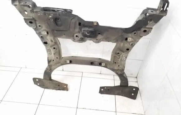 Mercedes-Benz CLA C117 X117 W117 Front subframe