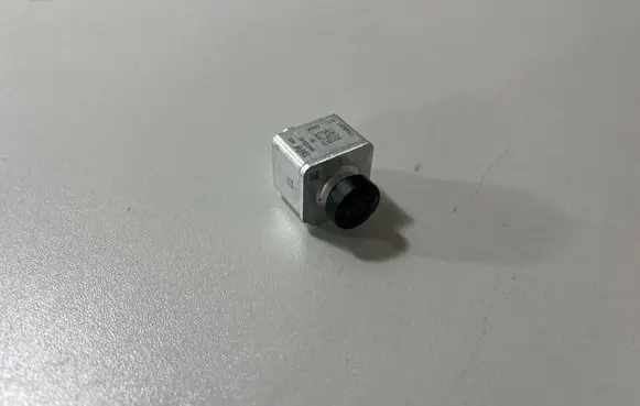 Reversing camera