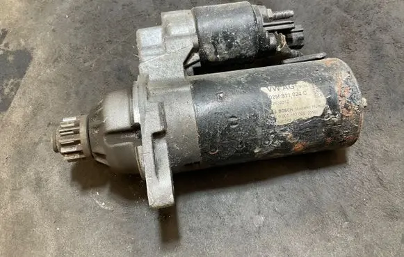 Volkswagen PASSAT B7 Starter motor 02M911024C 0001153009 12032012