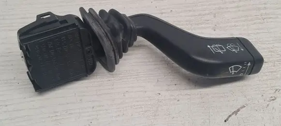 Opel Zafira A Wiper control stalk 090243395501