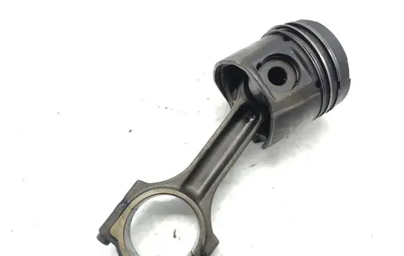 Renault Avantime Piston with connecting rod
