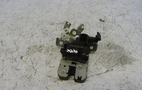 Audi A8 S8 D4 4H Tailgate/trunk/boot lock/catch/latch 4H0827505A