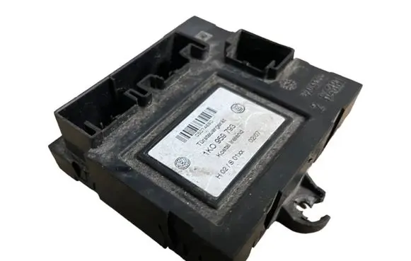 Volkswagen Caddy Door control unit/module 1K0959793 264381