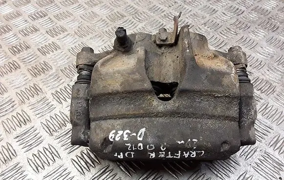 Front brake caliper