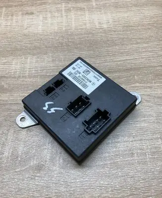 Mercedes-Benz E W211 Comfort/convenience module 2115452132