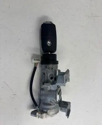 Volkswagen Tiguan Ignition lock 1K0905851