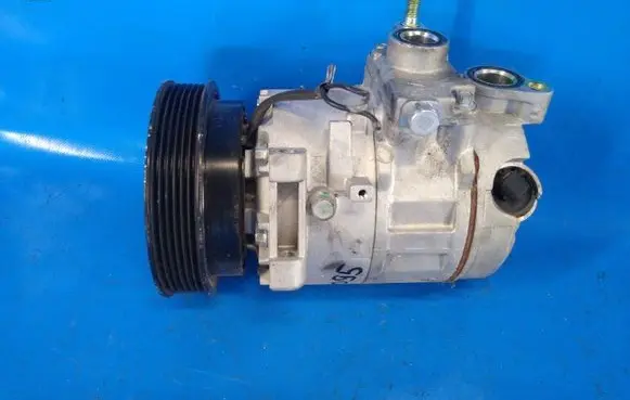 Volvo XC90 Air conditioning (A/C) compressor (pump) 36001374