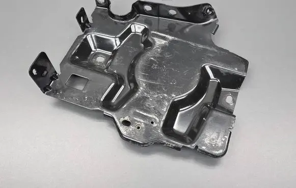 Citroen DS5 Battery tray 075WG