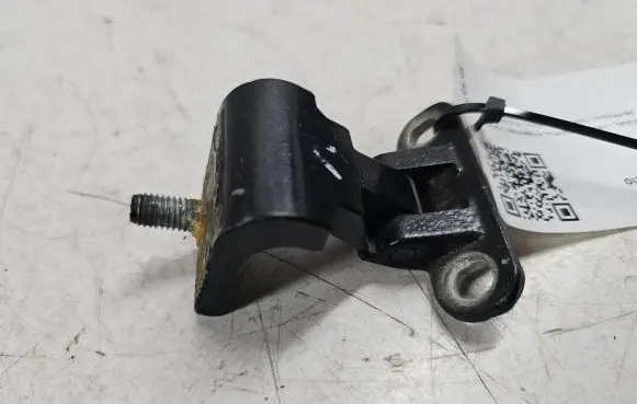 Seat Leon (1P) Tailgate/trunk/boot hinge 1P0827301A