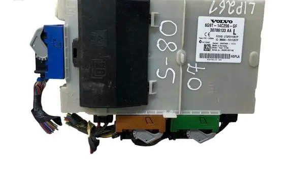 Volvo S80 Fuse module 30786133AA 6G9T14C256GF