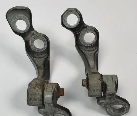 Ford C-MAX I Front door hinge set 