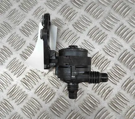 BMW 3 G20 G21 Electric auxiliary coolant/water pump 8474820