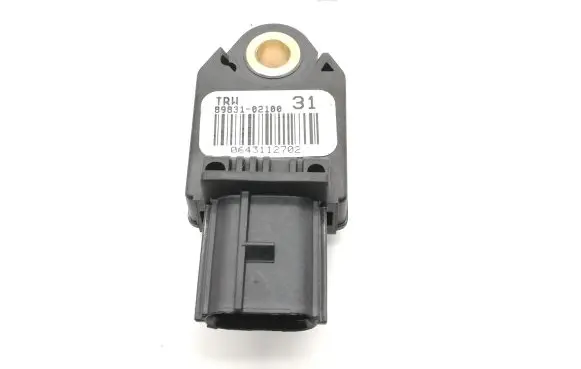 Toyota Verso-S Airbag deployment crash/impact sensor 8983102100
