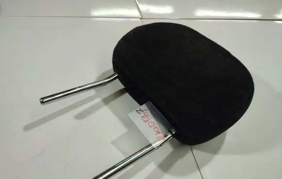 Opel Astra G Front seat headrest 