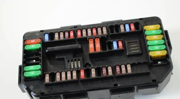 BMW 2 F22 F23 Fuse box set 9337879