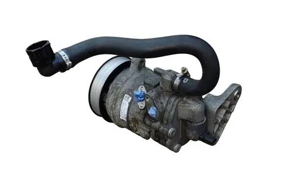 BMW X6 E71 Power steering pump 6793287 5002450 32416793287