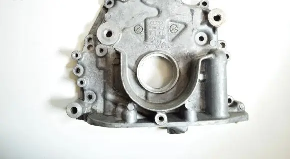 Audi Q7 4L other engine part 059103153N