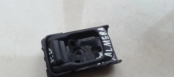 Nissan Almera Front door interior handle