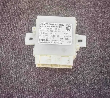 Mercedes-Benz C W204 Parking PDC control unit/module 0263004511 A2049025602