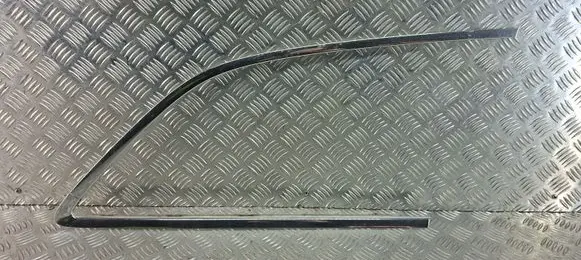 Audi Q7 4L Rear side glass trim 