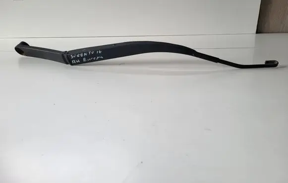 KIA Sorento Front wiper blade arm