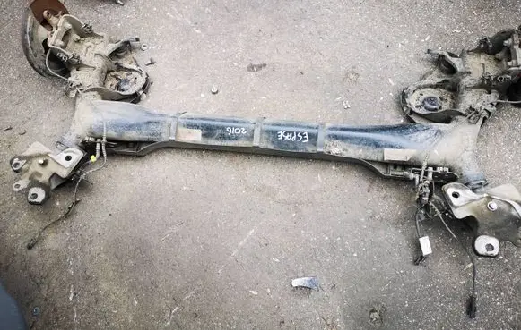 Renault Espace - Grand espace V Rear axle beam 
