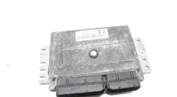 Nissan Micra Engine control unit/module MEC32040