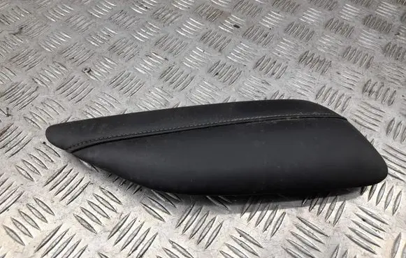 Chevrolet Camaro Front door cover/cap 23365010